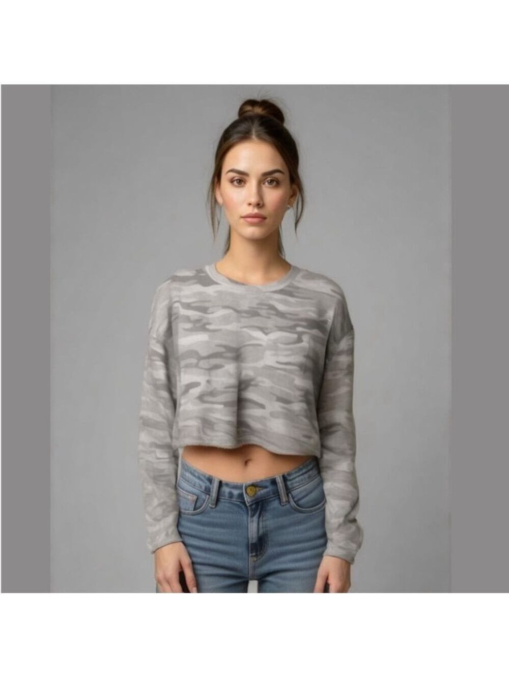 Camo Chic Cropped Sweatshirt – Your New Favorite Layer